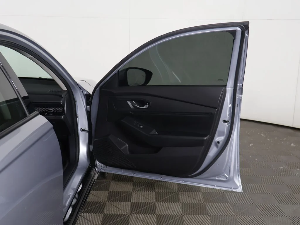 Used 2025 Silver Honda EX-L image 20