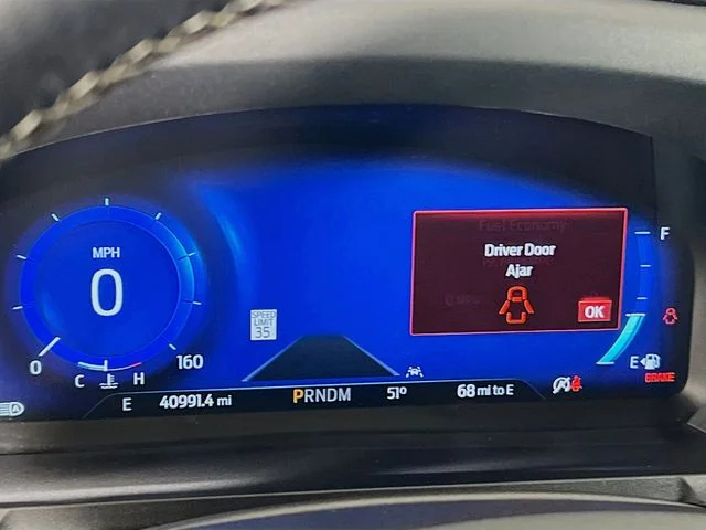 2022 Ford Explorer ST - Photo 12