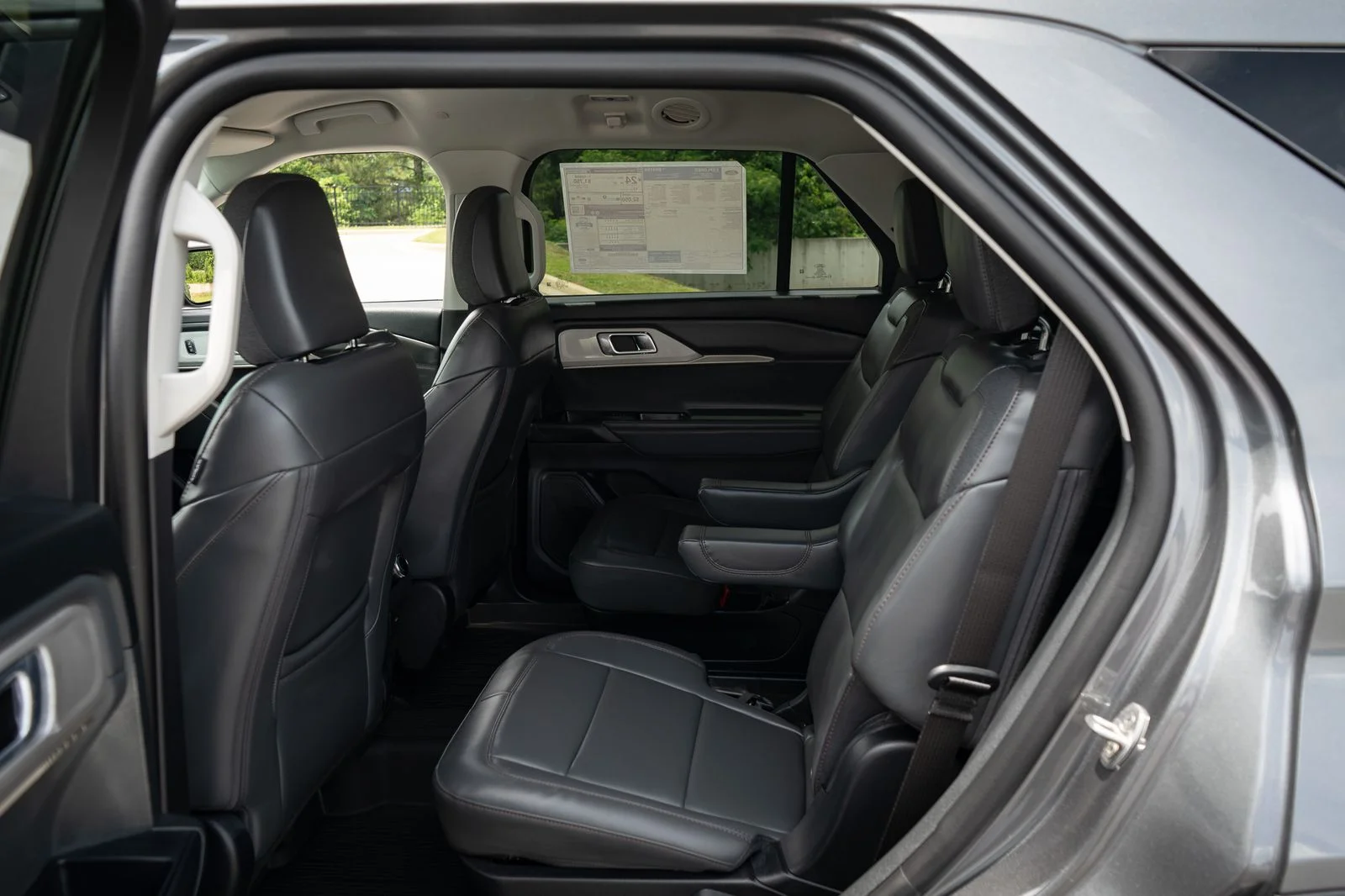 New 2026 Carbonized Gray Metallic Ford Active image 18