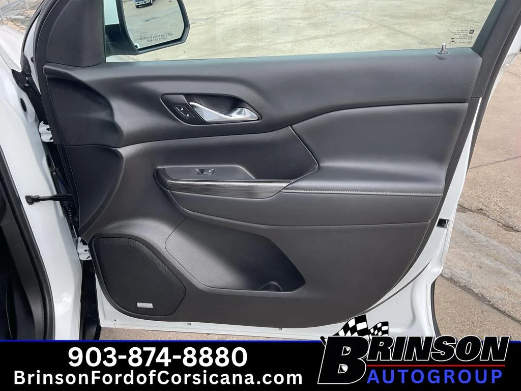 Used 2018 Summit White GMC SLT image 24