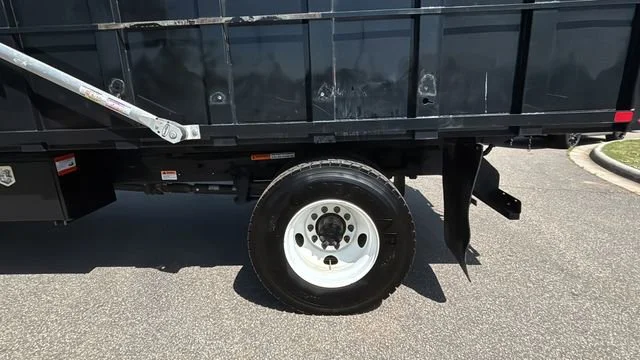 Used 2022  Ford NA image 34