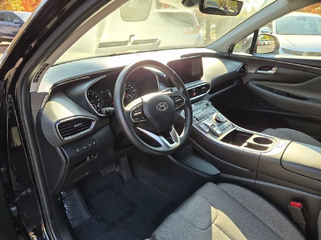 Used 2023 Black Hyundai SEL image 10