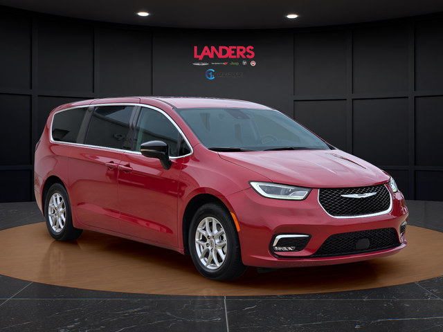 Used 2024 Red Chrysler Touring L image 5