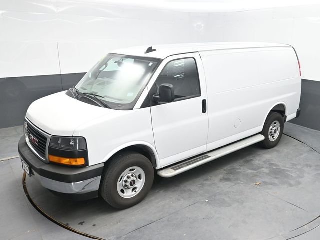 Used 2025 White GMC Work Van image 26