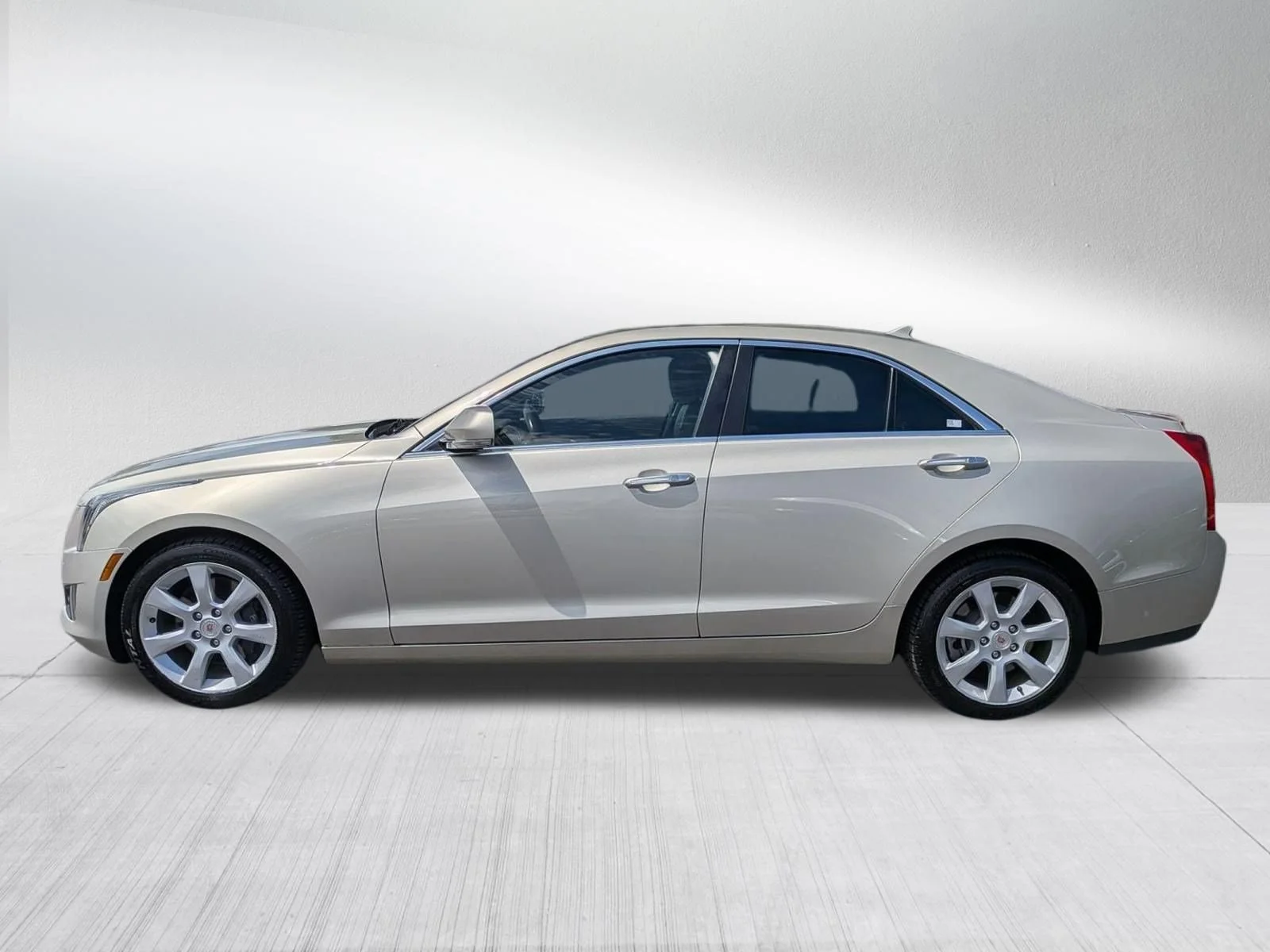 Used 2014 Silver Coast Metallic Cadillac Performance AWD image 3