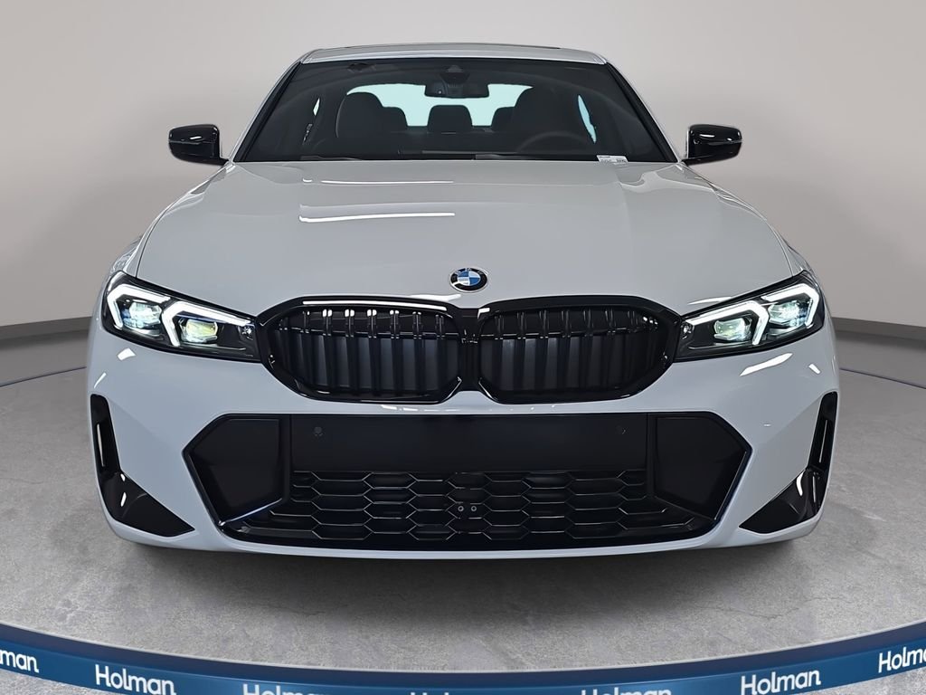 New 2026 Alpine White BMW 330i image 2