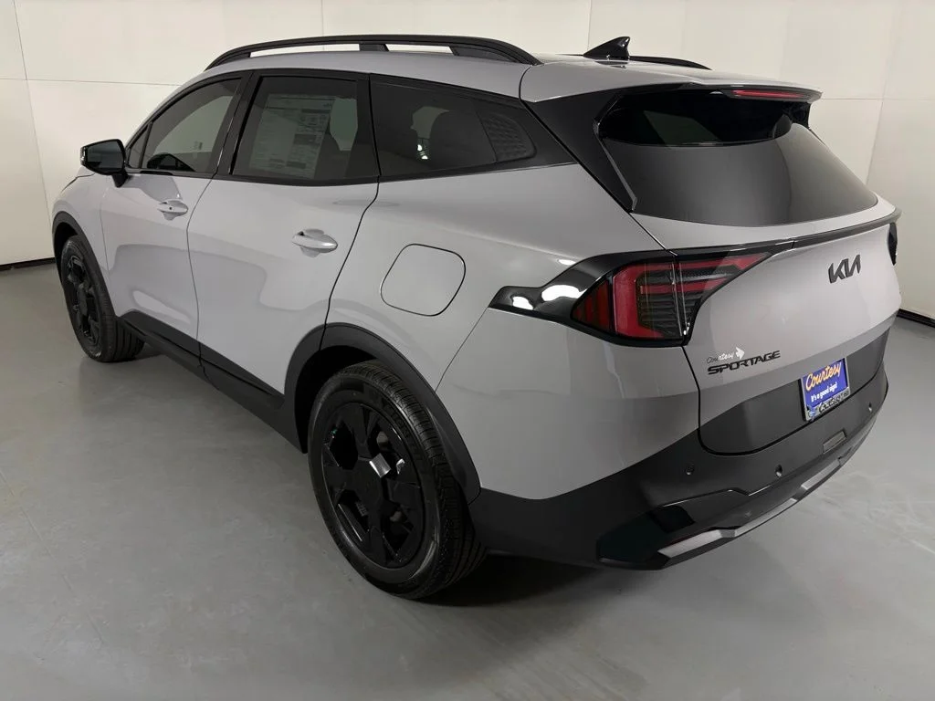New 2026 Wolf Gray Kia X-Line image 6