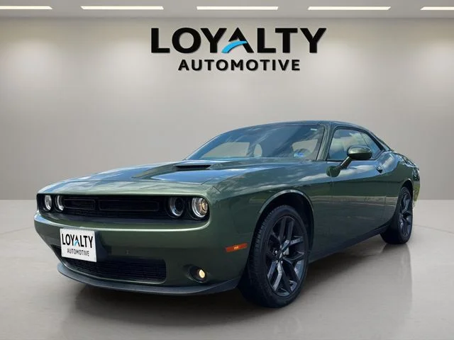 2021 Dodge Challenger SXT Auto's photo
