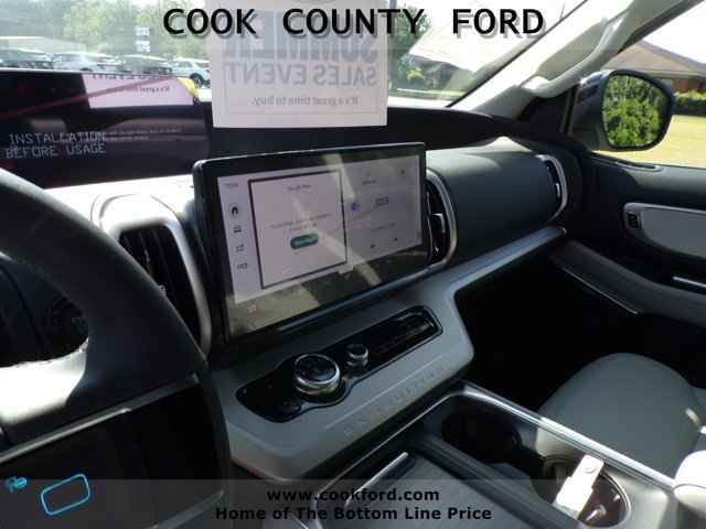 New 2027 Star White Metallic Tri-Coat Ford MAX Active image 22