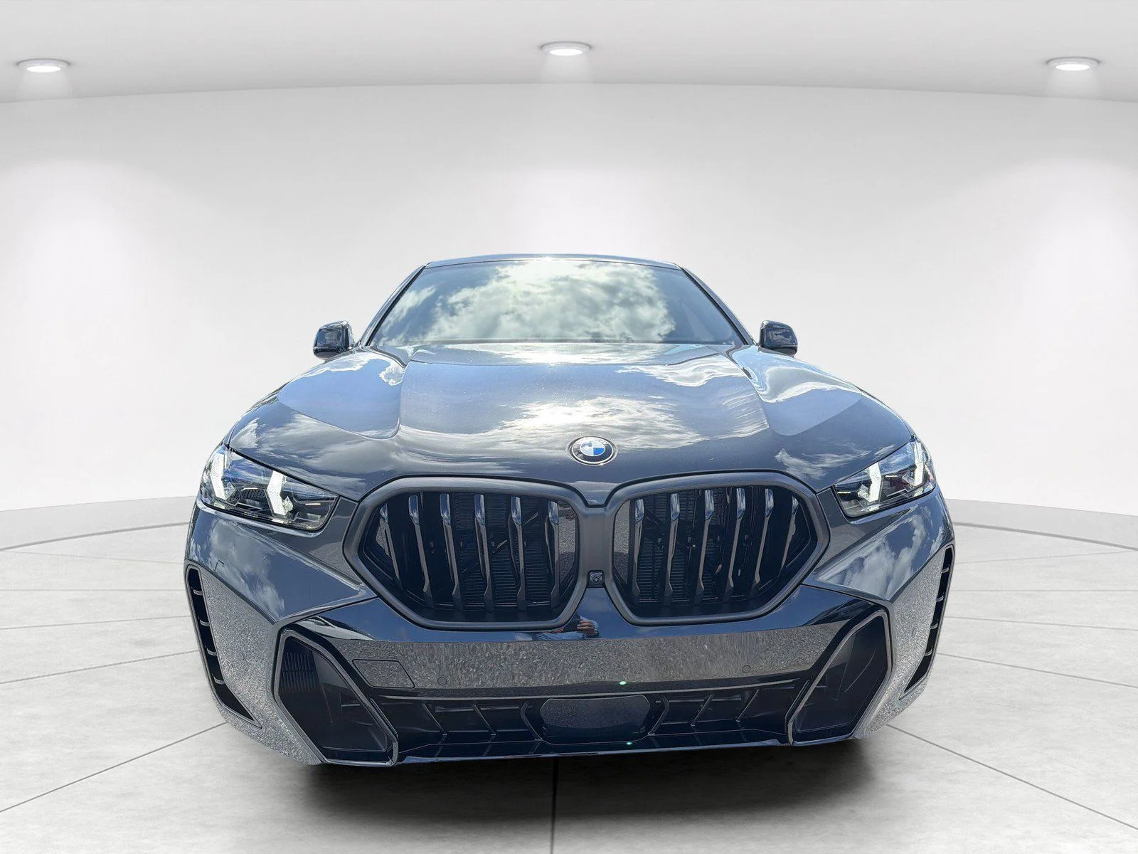 New 2027 Dravit Grey Metallic BMW xDrive40i image 2