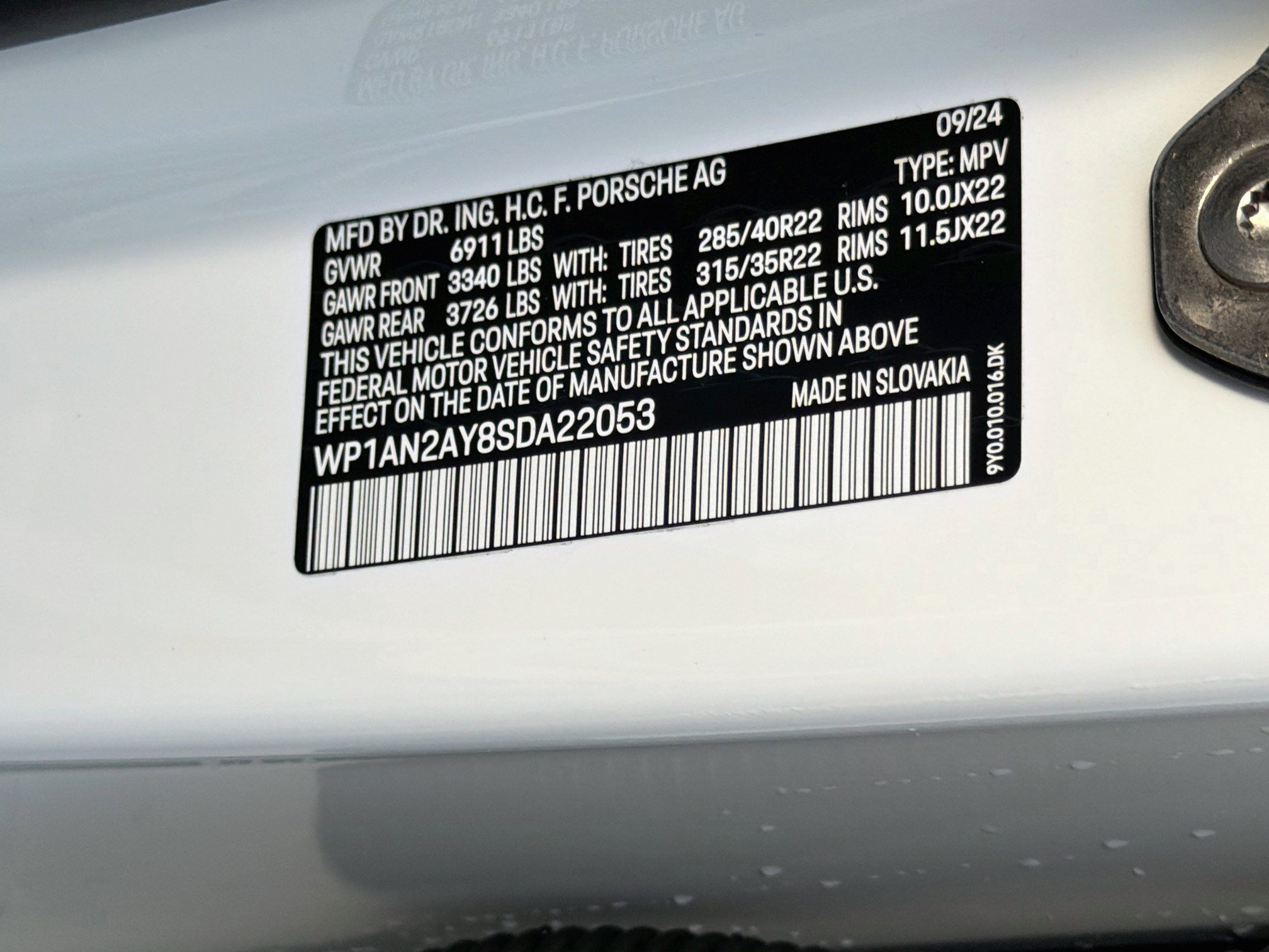 Used 2025 Carrara White Metallic Porsche S E-Hybrid image 44