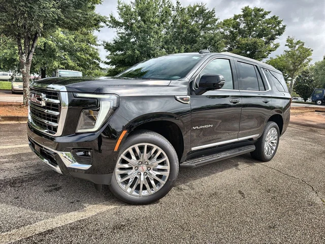 2026 GMC Yukon Elevation