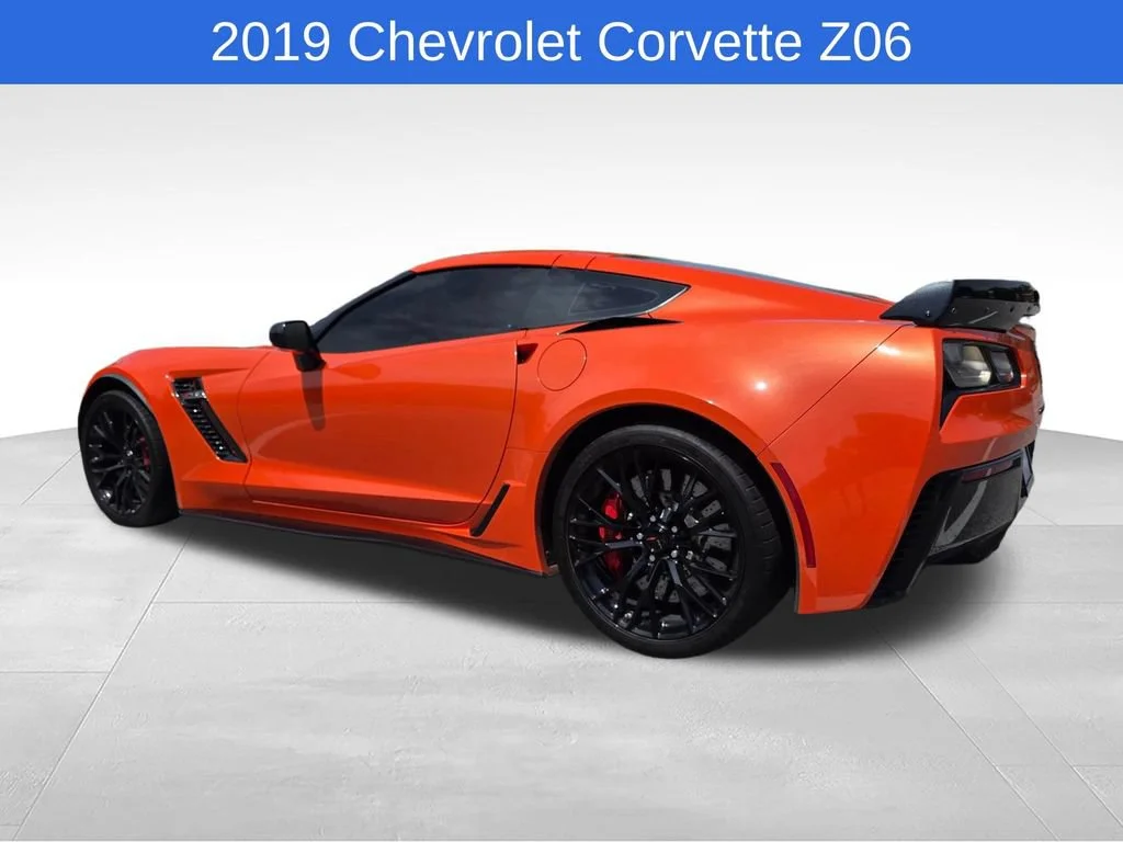 Used 2019 SEBRING ORANGE TINTCOAT Chevrolet Z06 2LZ image 5