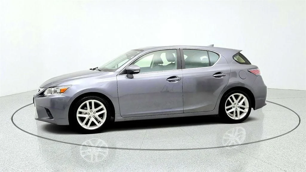 Used 2016 Nebula Gray Pearl Lexus 5dr Sedan Hybrid w/ Moonroof, Backup Camera & Seat Comfort Pkg image 8