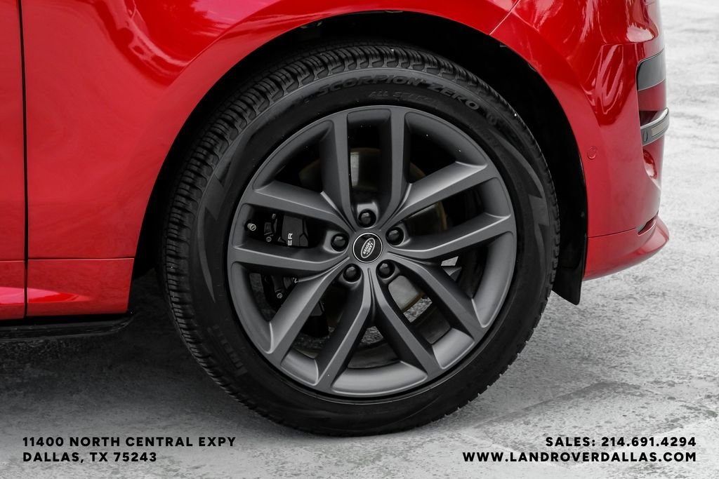 Used 2023 Firenze Red Metallic Land Rover SE Dynamic image 64