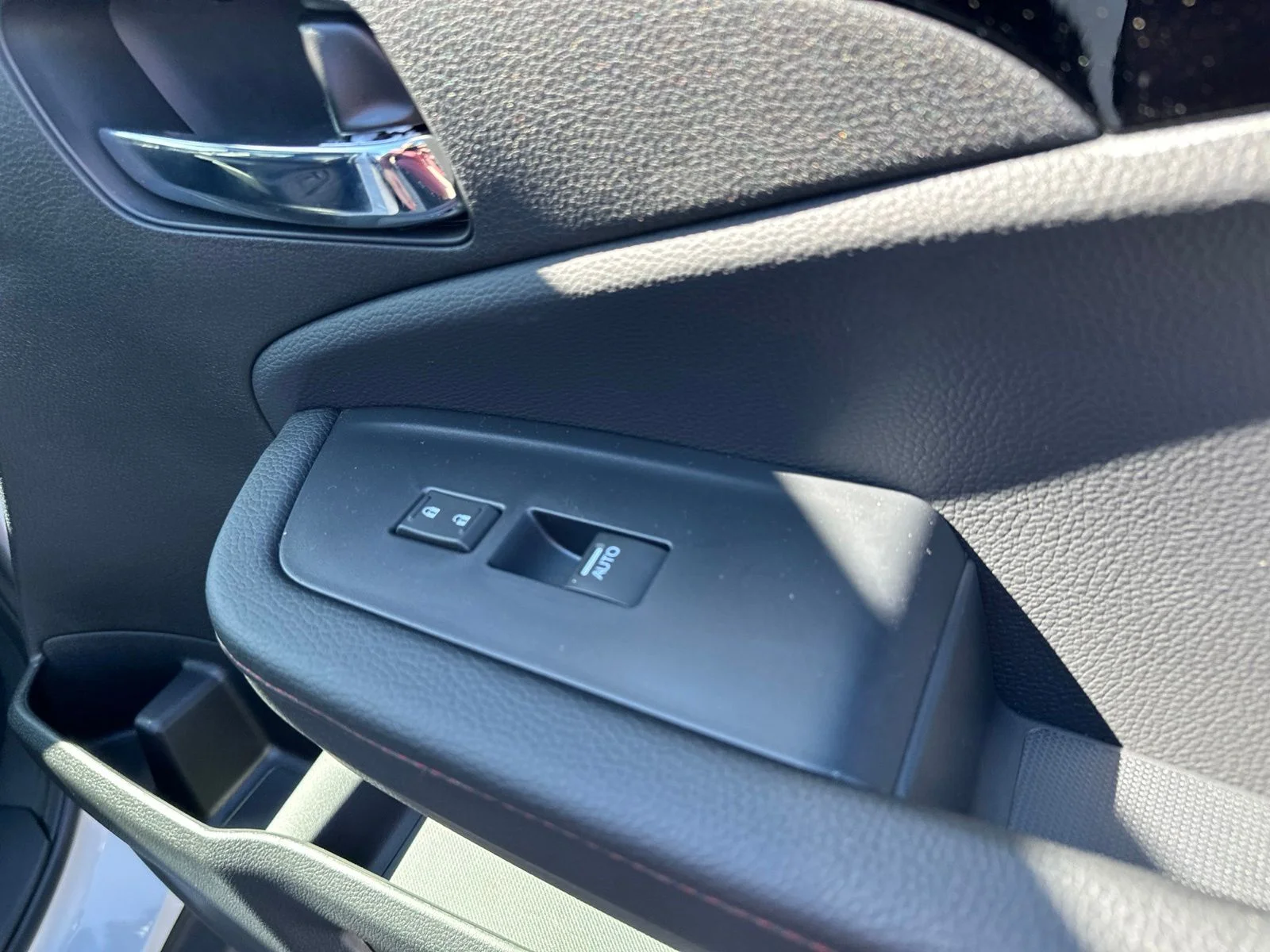 New 2026 Platinum White Pearl Honda Black Edition image 40