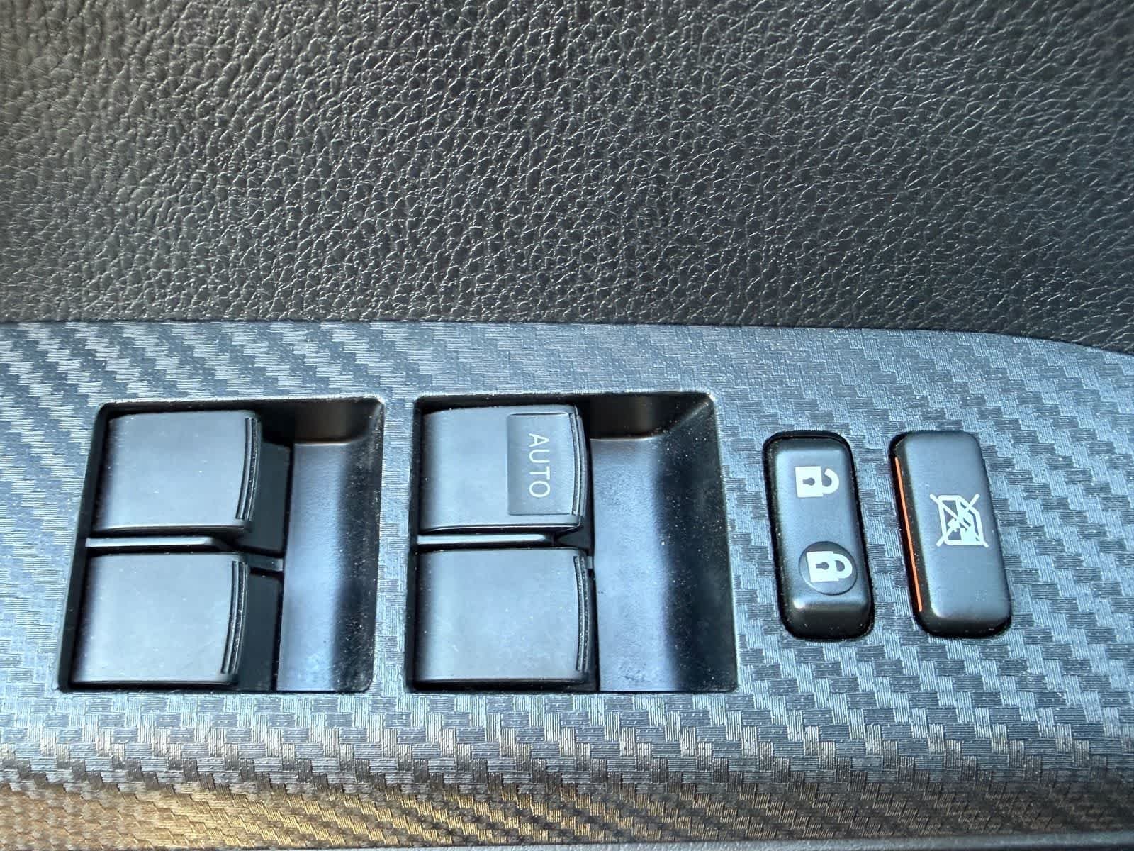 Used 2015 Magnetic Gray Metallic Toyota XLE image 8