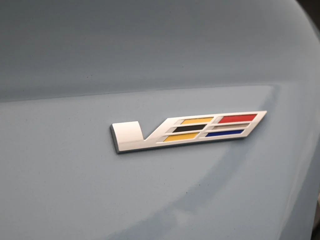 Used 2025 Drift Metallic Cadillac V-Series image 36