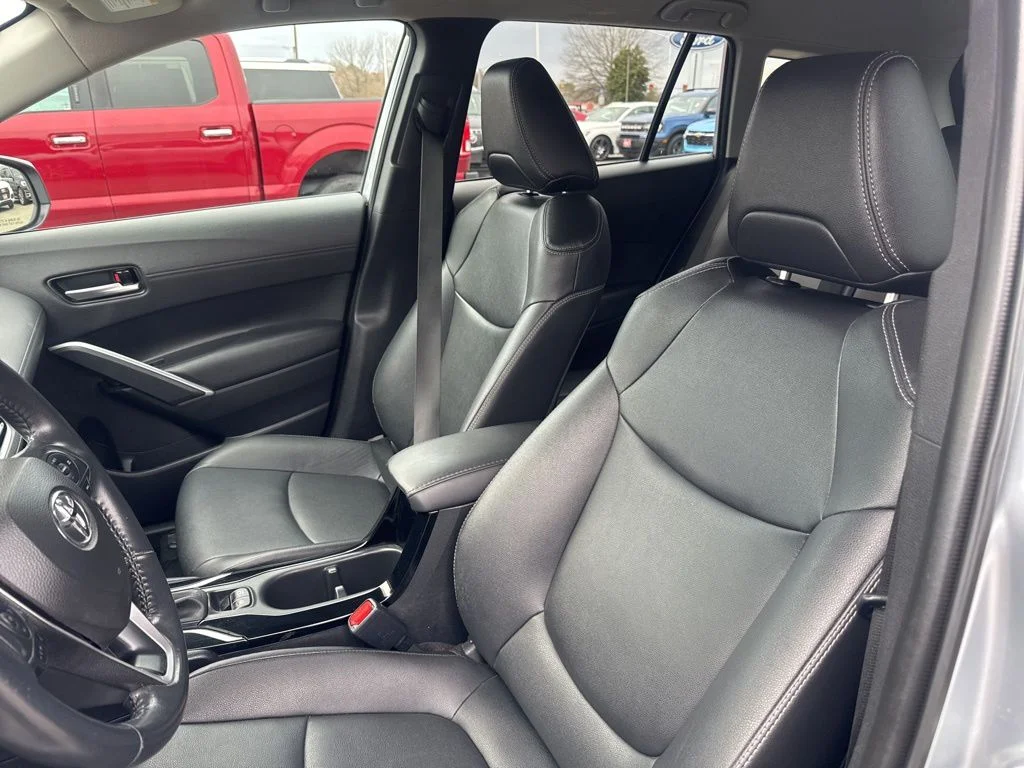 Used 2023 Silver Toyota XLE image 15