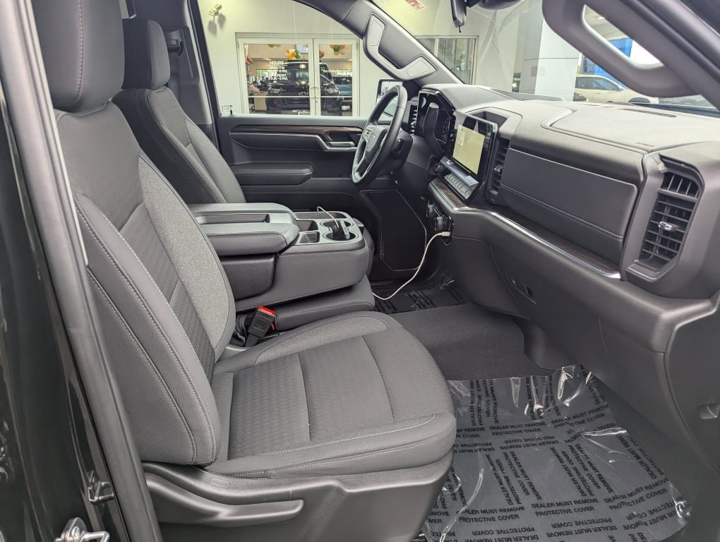 2024 Chevrolet Silverado 1500 RST - Photo 6