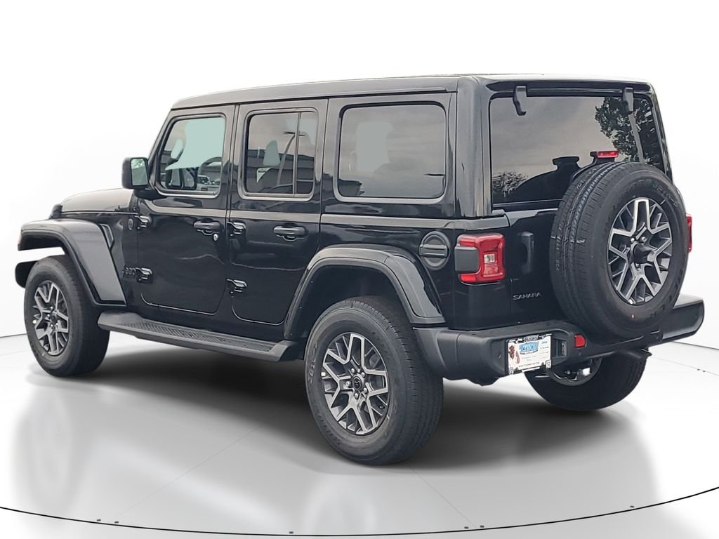 New 2026 Black Clear-Coat Exterior Paint Jeep Sahara image 3