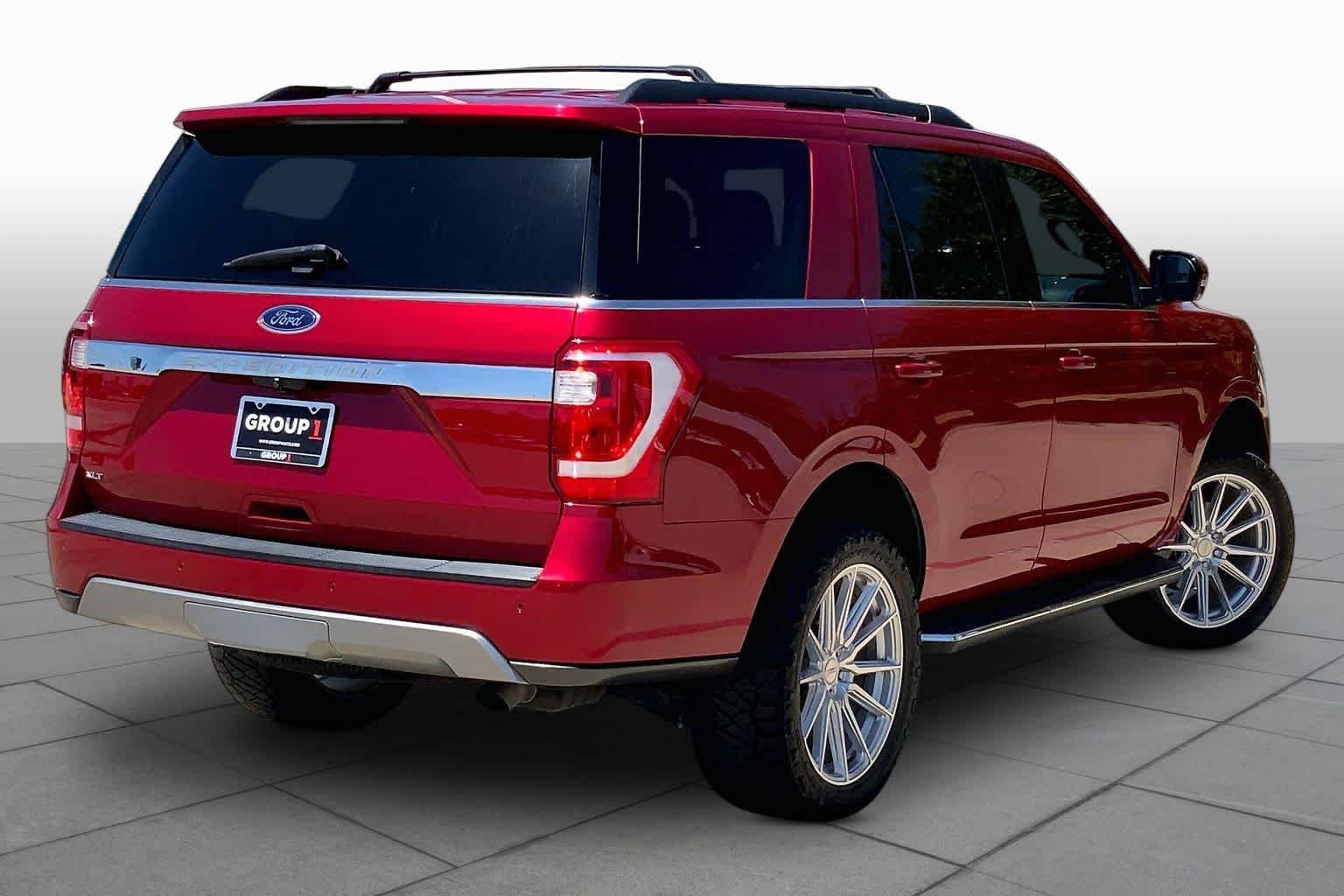 Used 2020 Rapid Red Metallic Tinted Clearcoat Ford XLT image 12