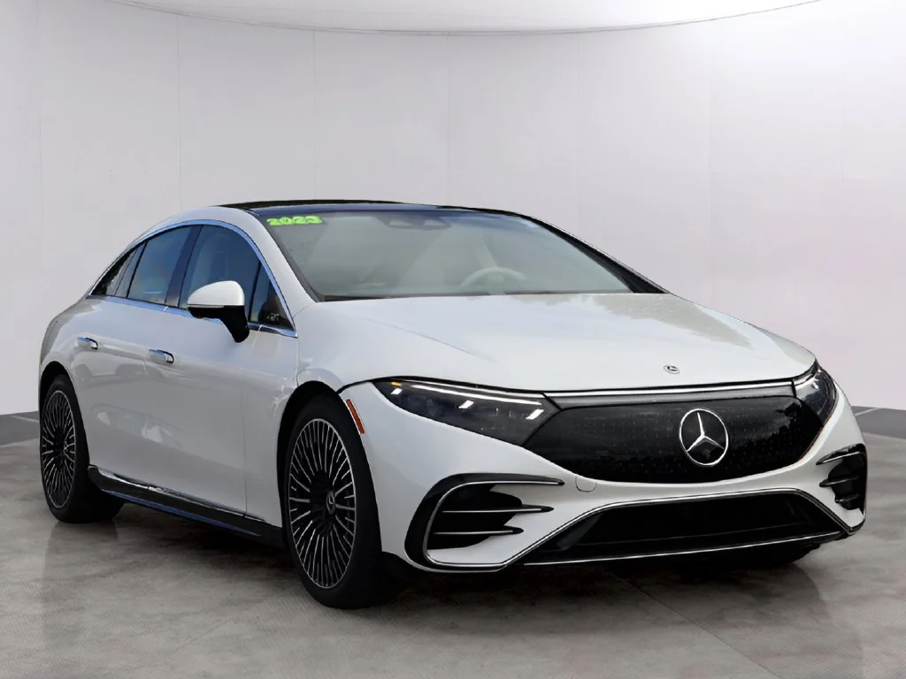 Used 2023 MANUFAKTUR Diamond White Metallic Mercedes-Benz 450 image 3