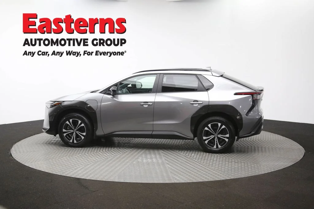 Used 2023 Gray Toyota XLE image 59