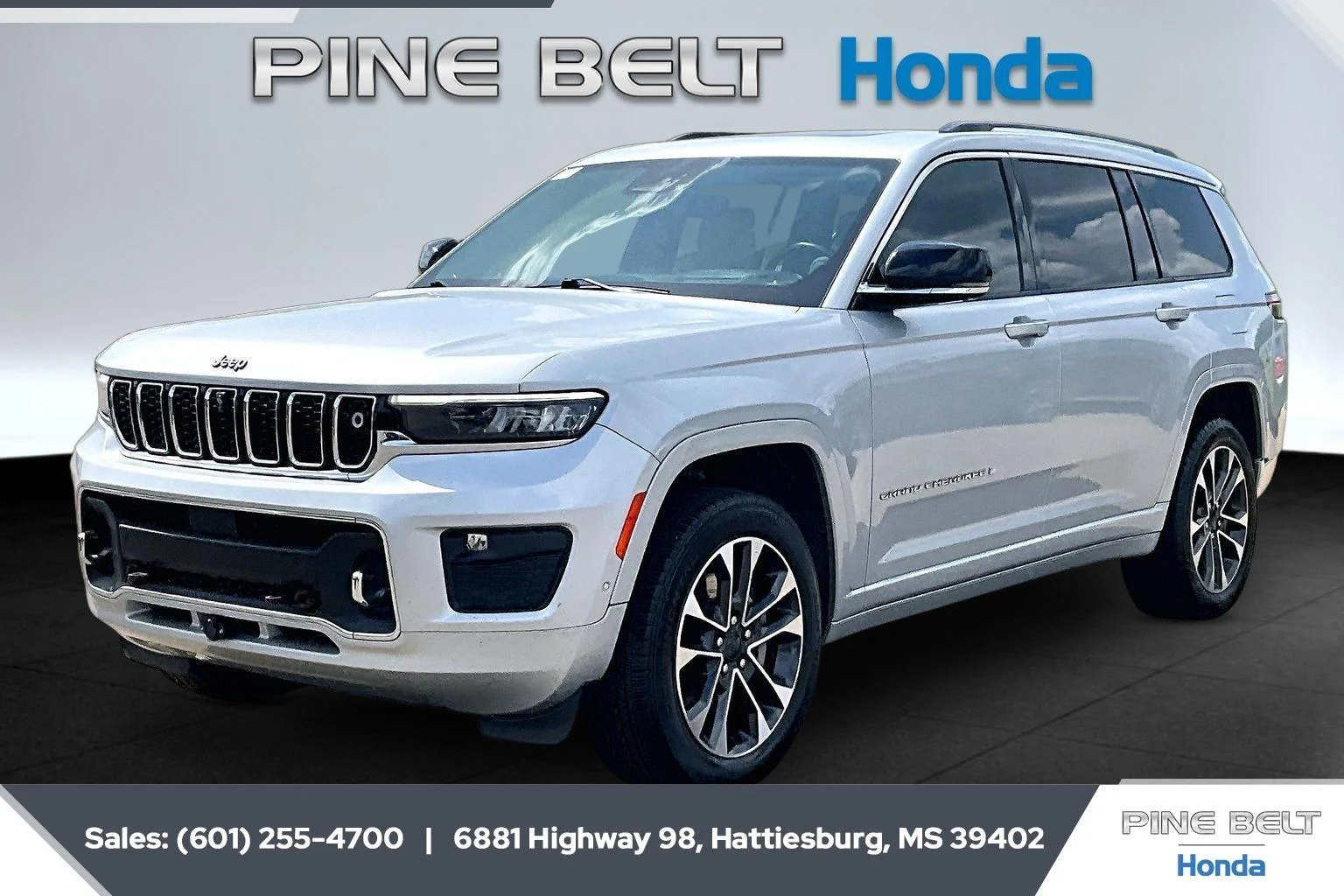 Used 2021 Silver Zynith Jeep Overland image 1