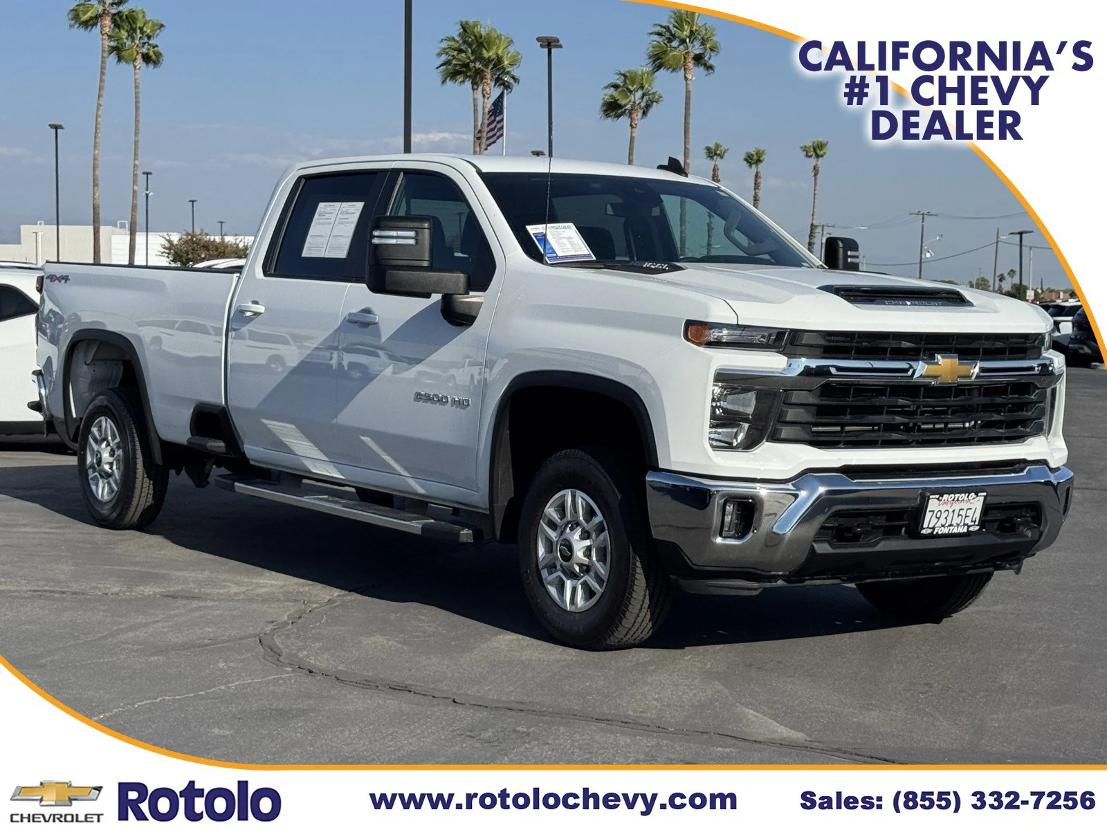 Used 2025 Summit White Chevrolet LT image 1