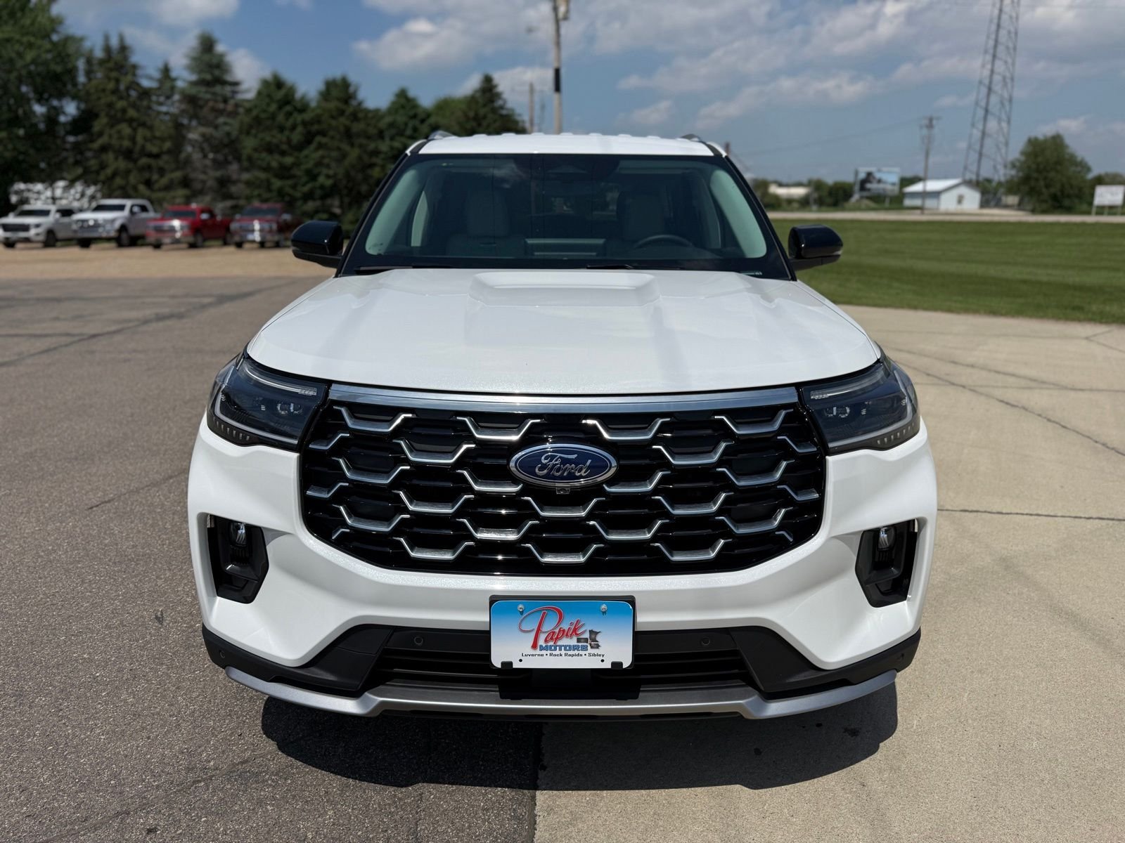 New 2026 White Metallic Ford Platinum image 6