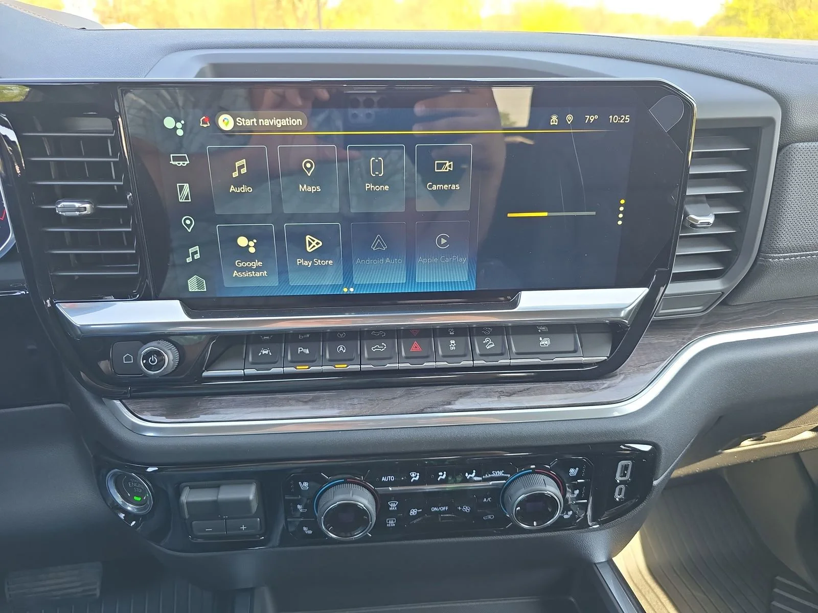 2026 Chevrolet Silverado 1500 LTZ - Photo 14
