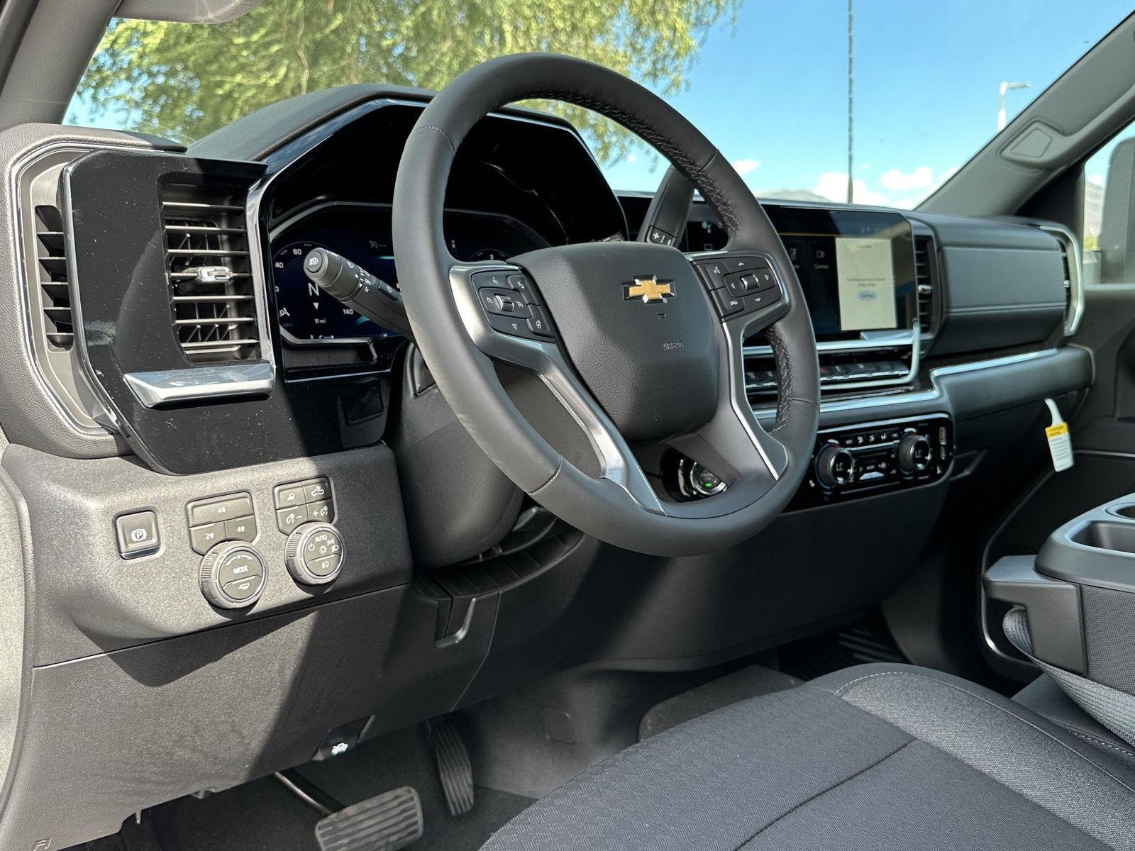 2026 Chevrolet Silverado 3500 HD LT - Photo 27