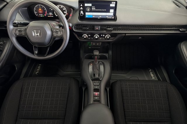 New 2027 Platinum White Pearl Honda LX image 11