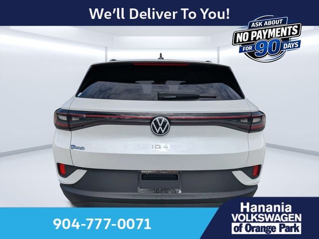 Used 2025 White Volkswagen Pro image 4