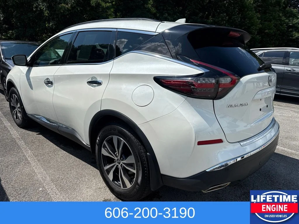 Used 2024 White Nissan SV image 9
