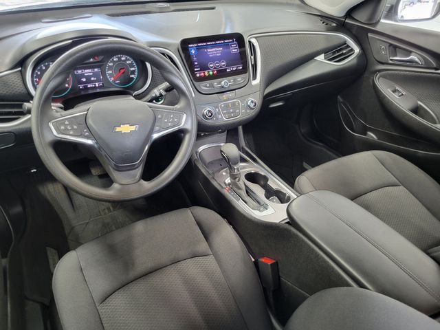 Used 2024 Gray Chevrolet LT image 22