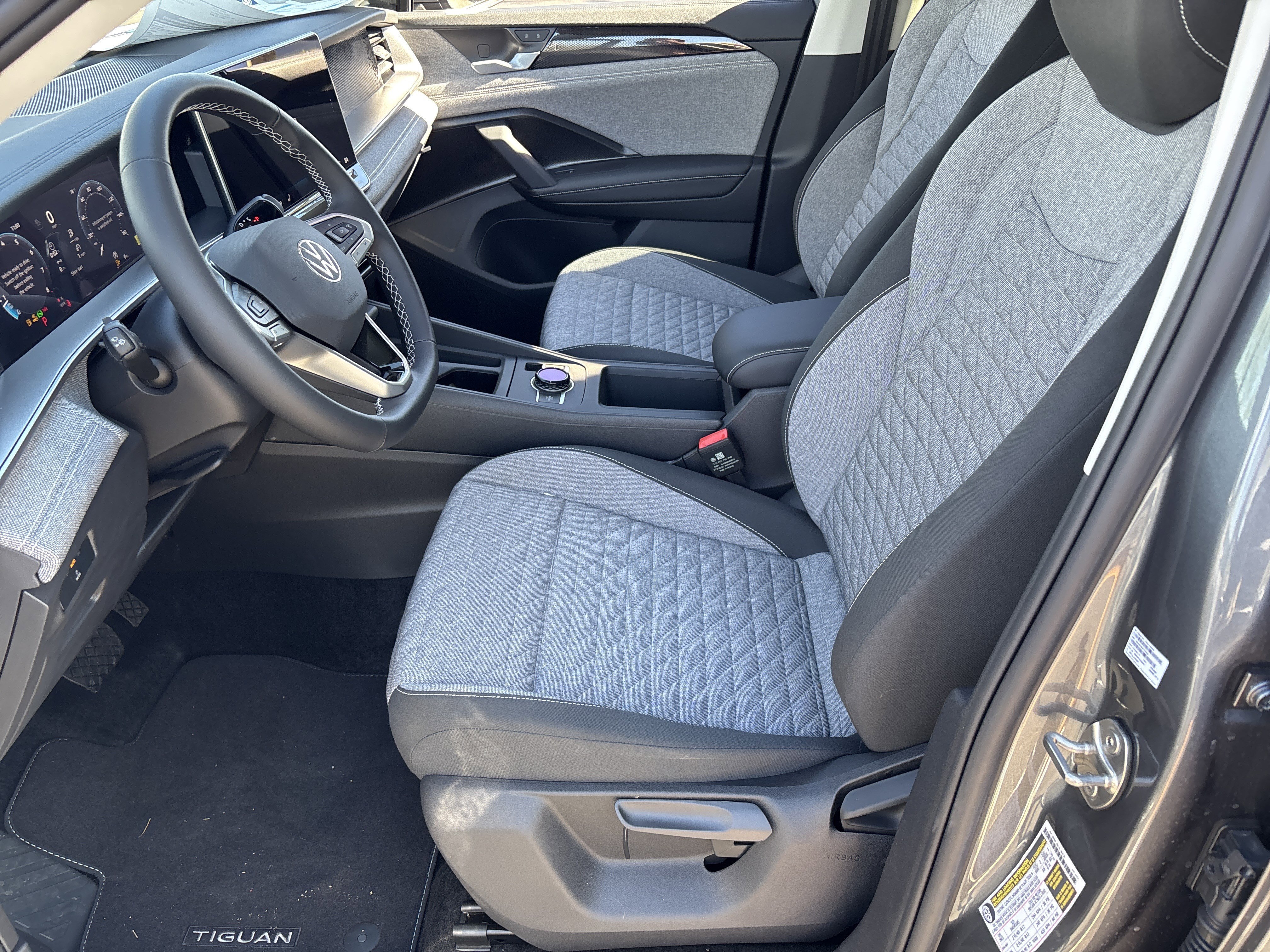 New 2026 Platinum Gray Metallic Volkswagen S image 15