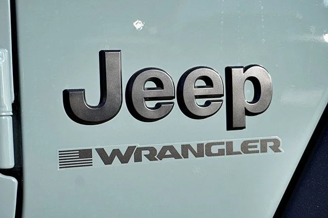 New 2026 Anvil Clear-Coat Exterior Paint Jeep Sport S image 12