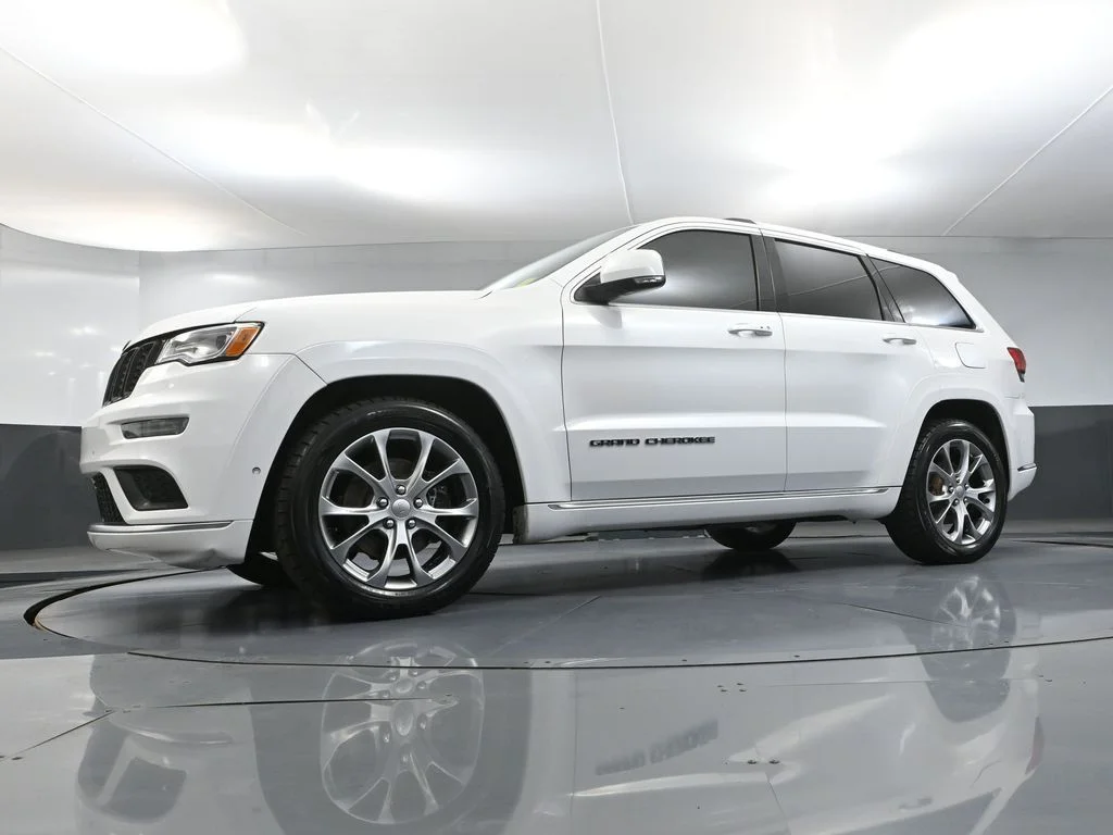 Used 2021 Off-white Jeep Summit image 49