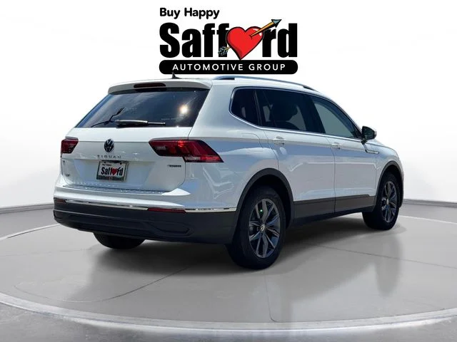 Used 2023 White Volkswagen 2.0T SE image 9
