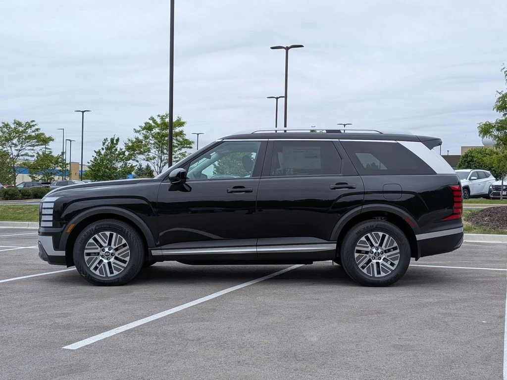 New 2026 Black Hyundai SEL image 4