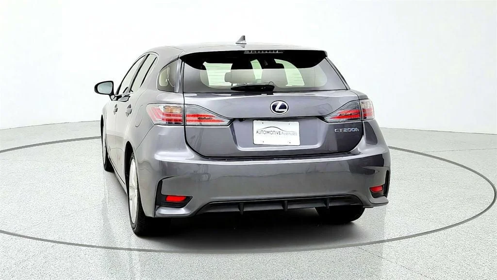 Used 2016 Nebula Gray Pearl Lexus 5dr Sedan Hybrid w/ Moonroof, Backup Camera & Seat Comfort Pkg image 6