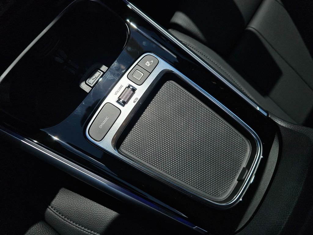 2026 Mercedes-Benz GLB GLB 250 - Photo 24