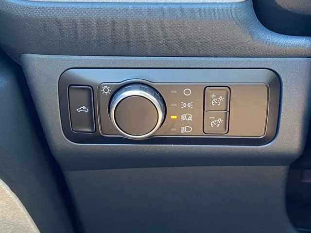 New 2026 Carbonized Gray Metallic Ford XLT image 20