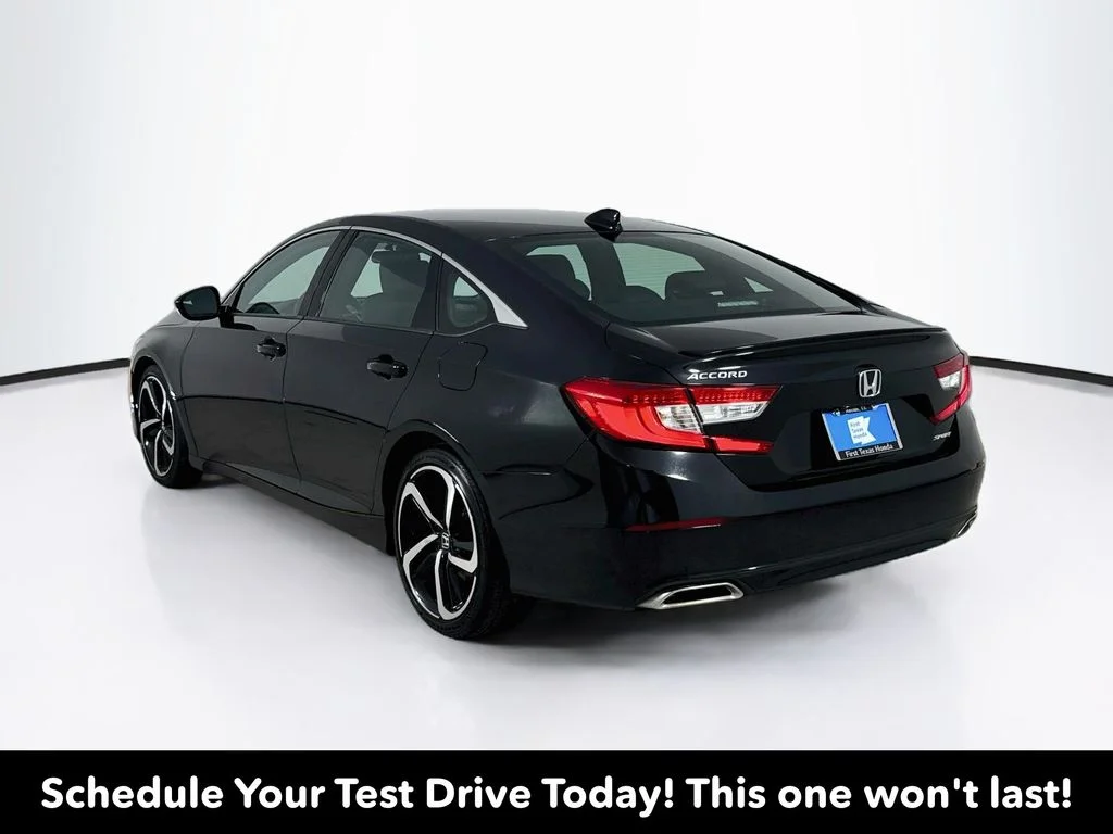 Certified Used 2022 Crystal Black Pearl Honda Sport image 6