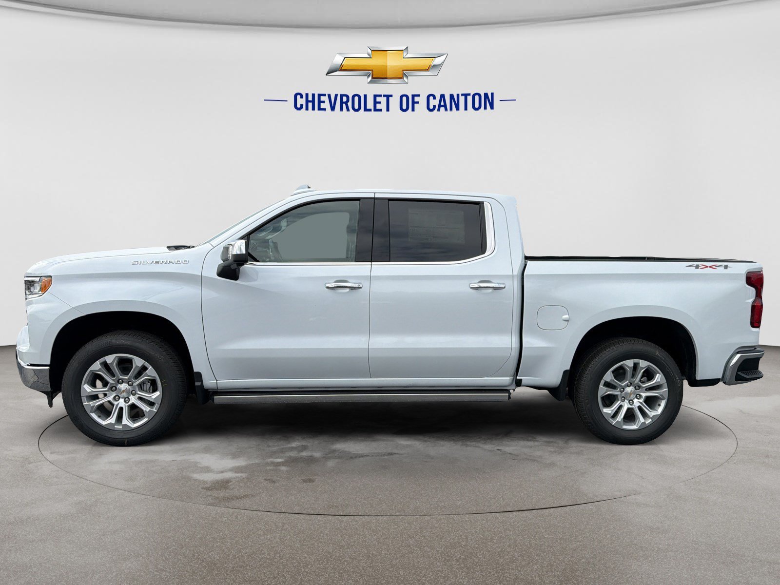 2026 Chevrolet Silverado 1500 LTZ - Photo 8