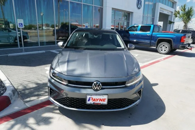 New 2026 Platinum Gray Metallic Volkswagen SEL image 2