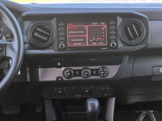 Certified Used 2020 Silver Toyota SR image 18