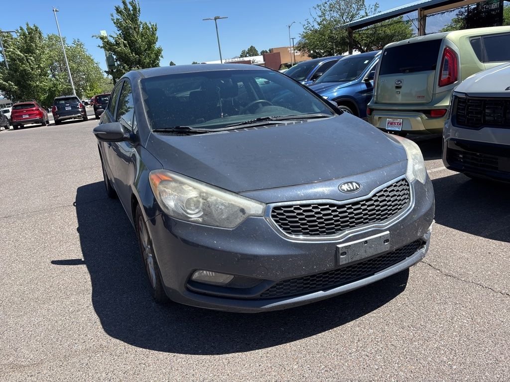 2016 Kia Forte LX AT's photo